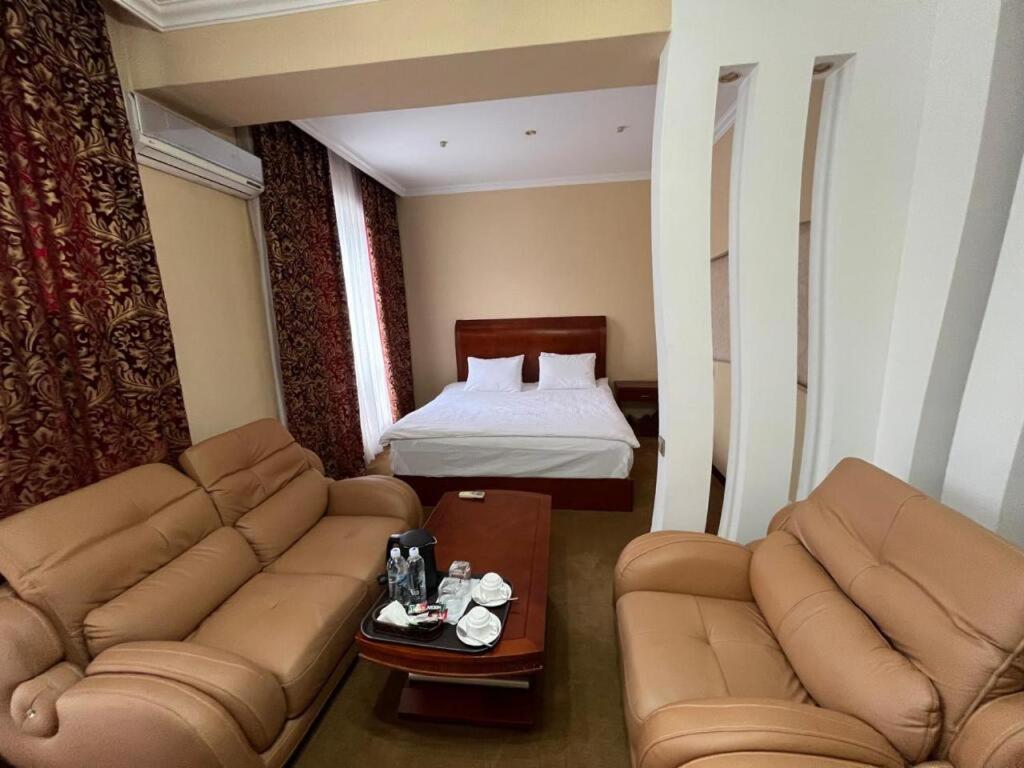 מלון טרז Luxurious מראה חיצוני תמונה